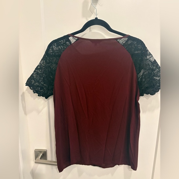 RW&CO. LACE BLOUSE - Picture 5 of 5